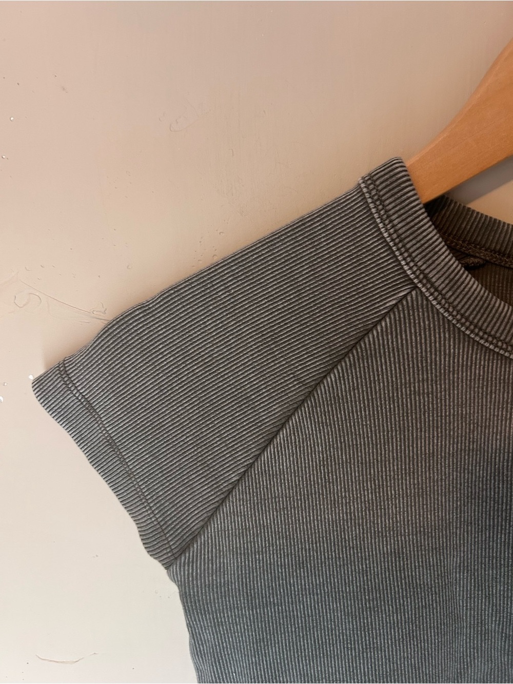 JJXX Casual Ribbed Tee Size XS - Picture 5 of 8